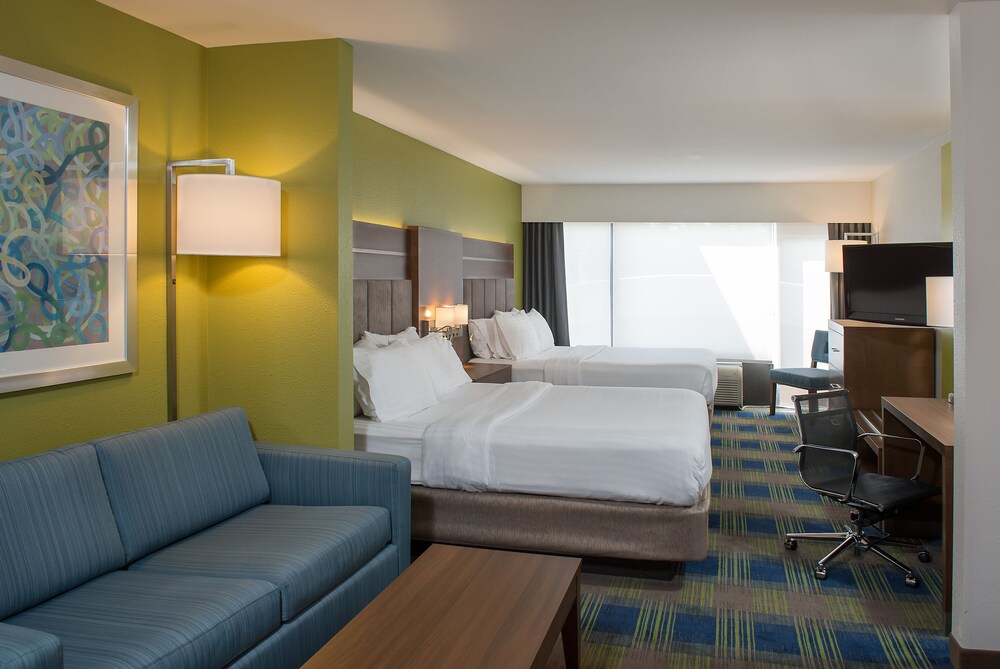 Holiday Inn Express Suites Clifton Park by IHG - photo 12