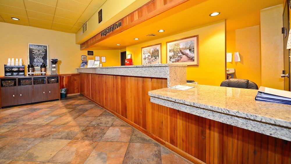 Magnuson Hotel Mountain View - photo 3