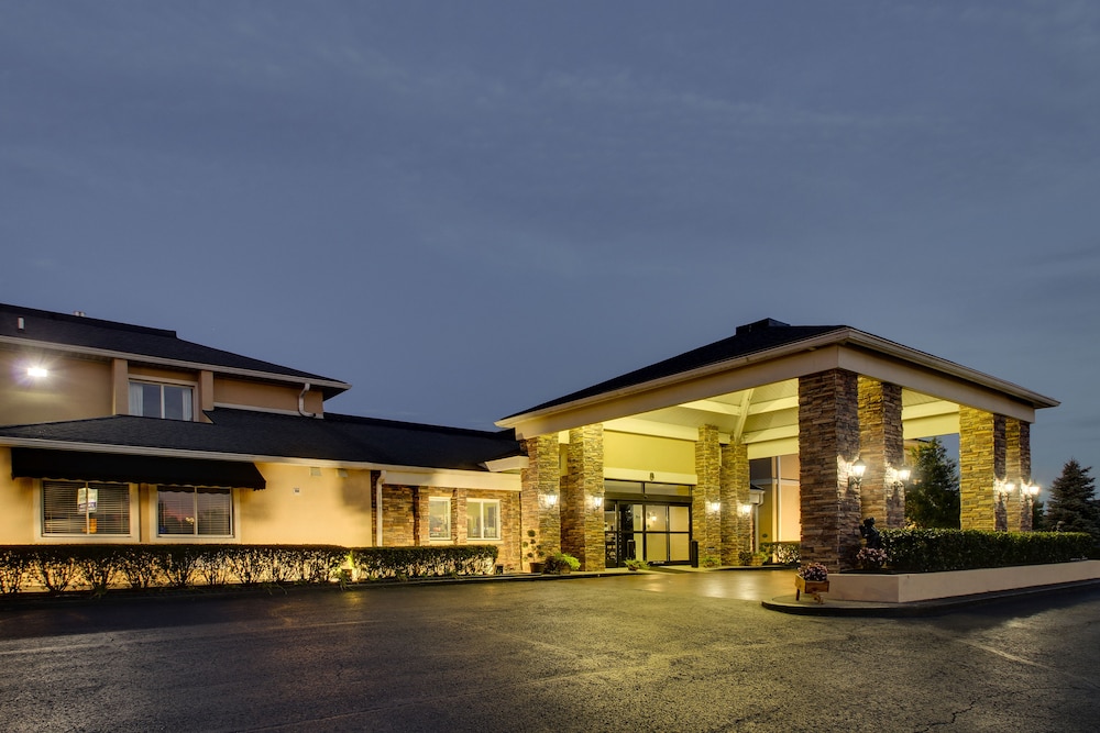 Greenfield Inn and Suites Elizabethtown KY I65 Exit 94 - photo 48