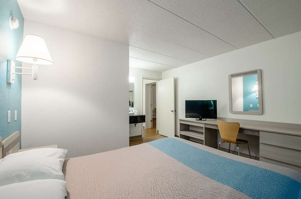 Motel 6 Big Springs NE - photo 9