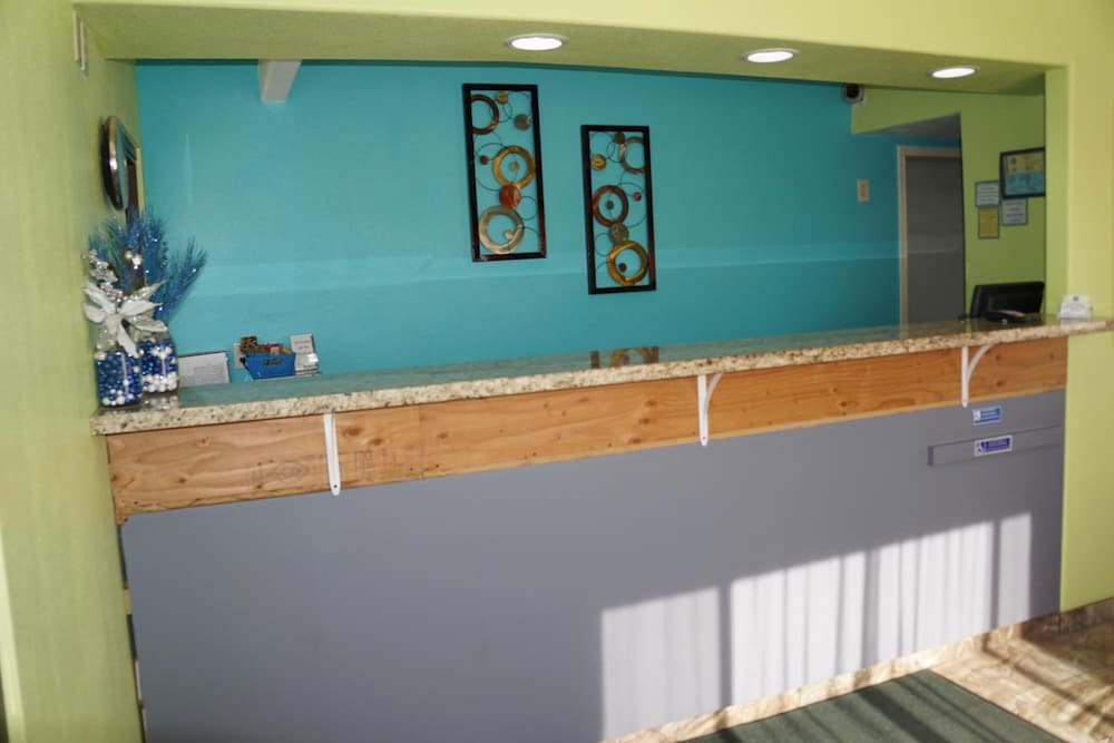 Apex Inn - photo 6