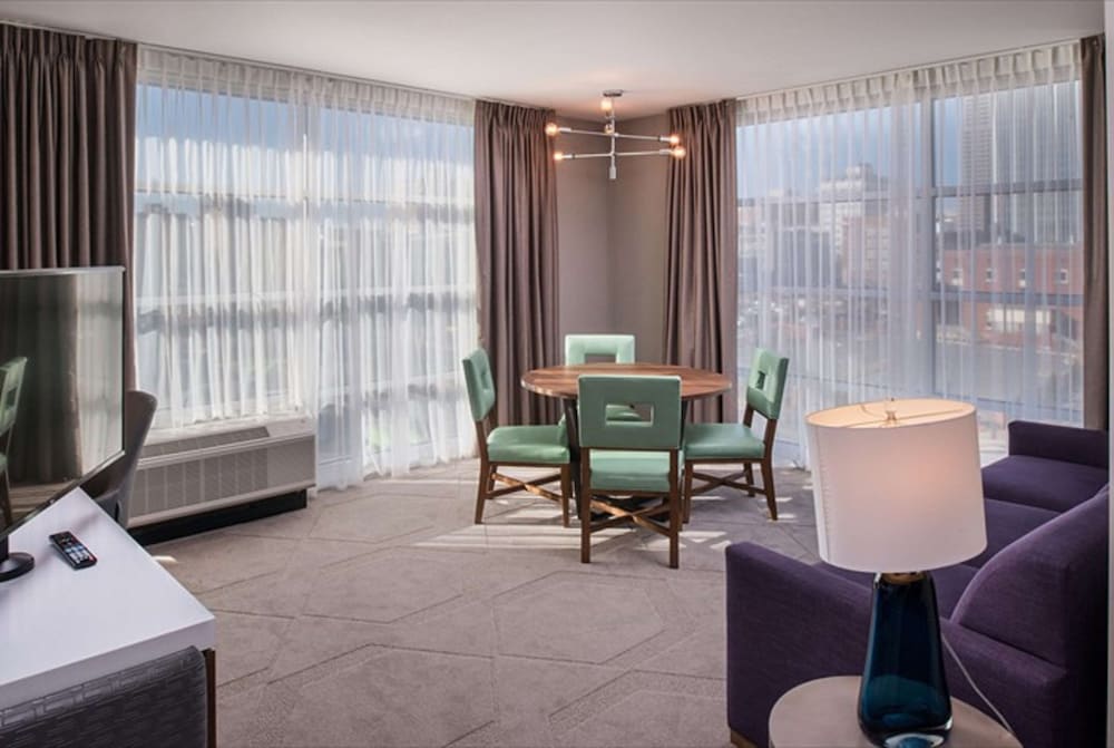 Hilton Garden Inn Little Rock Downtown - photo 13