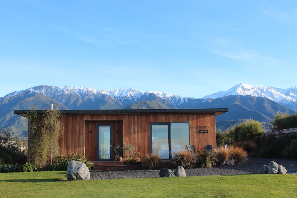 Glenburn Coastal Retreat — 4-Star Luxury Hotel in Kaikoura, New Zealand