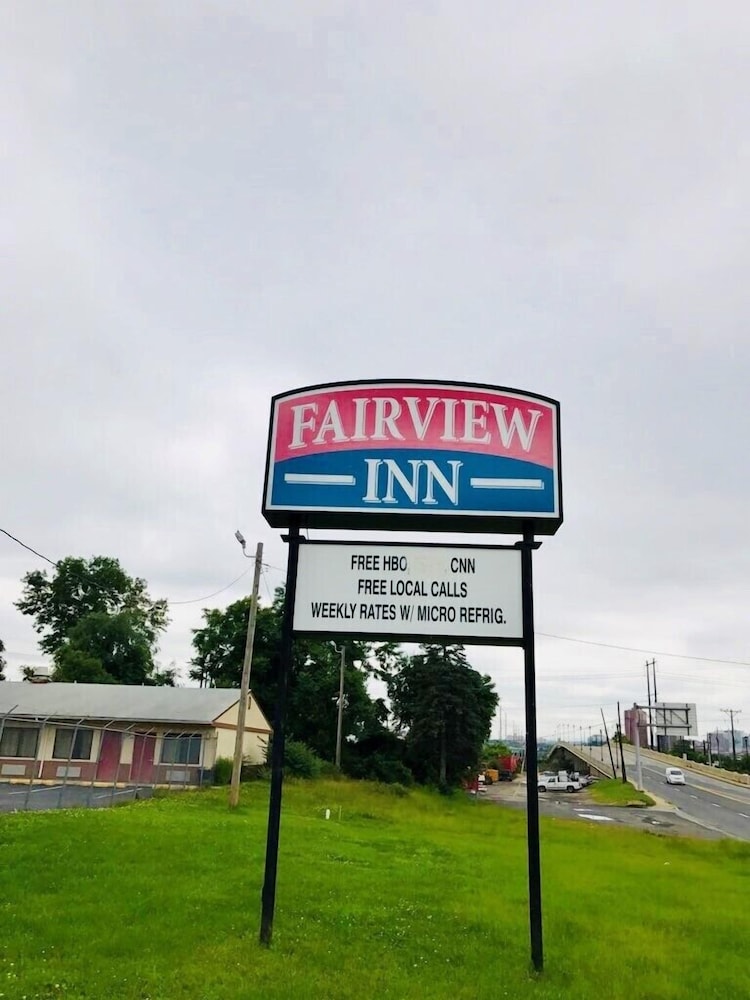 Fairview Inn - carbon neutral hotel in New Castle