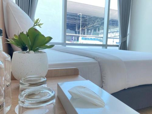 Prime Sleep by Miracle Booked on Hourly Basis — hotel near Suvarnabhumi Airport