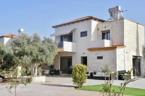 Sea View Private Pool Villa Katrin — Gournes — photo 2