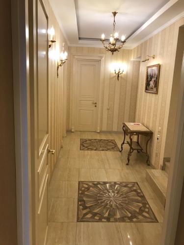 Lesya Apartment with Terrace