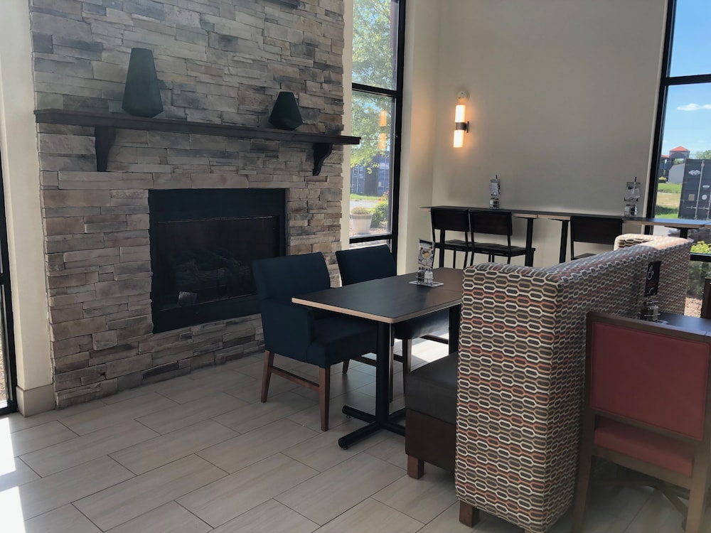Holiday Inn Express & Suites Franklin KY by IHG - photo 52