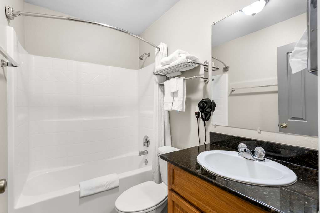 Econo Lodge Panguitch near Bryce Canyon - photo 24