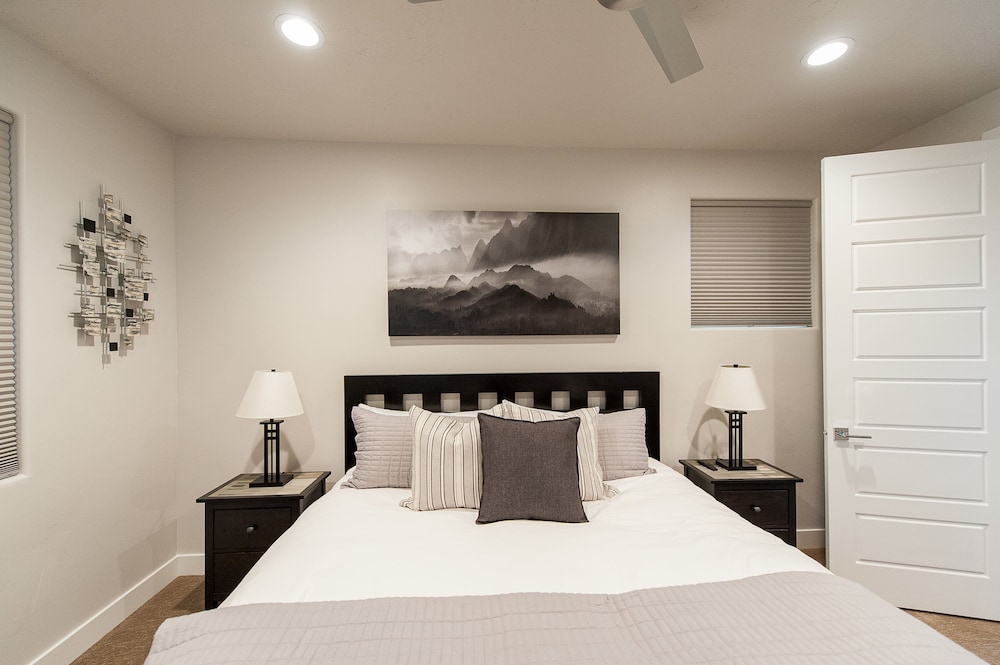 Town Center Resort - photo 26