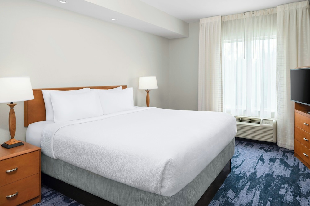 Fairfield Inn & Suites Marianna - photo 11