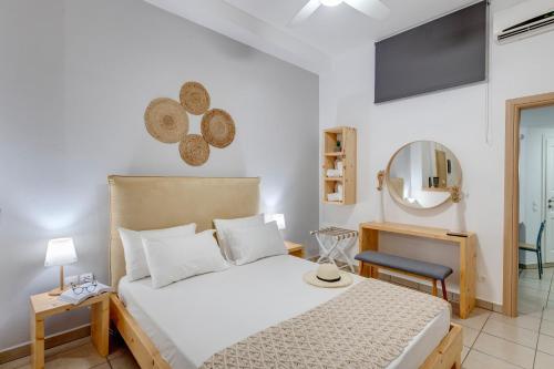 Cova Philoxenia House — 4-Star Luxury Hotel in Ermoupolis, Greece