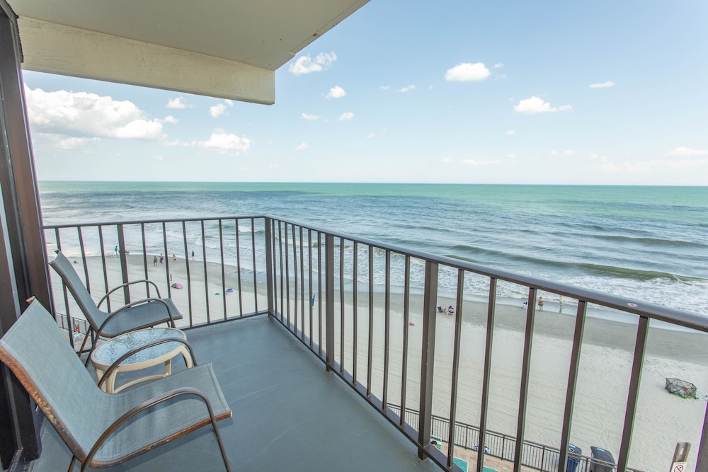 Royal Garden Resort 415 2 Bedroom Condo by RedAwning - photo 31