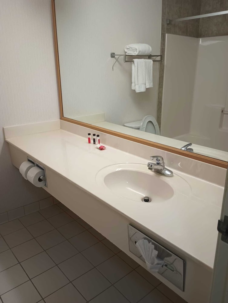 Miriam Hotel - photo 14