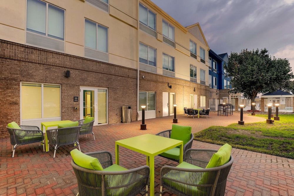 Hilton Garden Inn Fort Worth Fossil Creek - photo 59