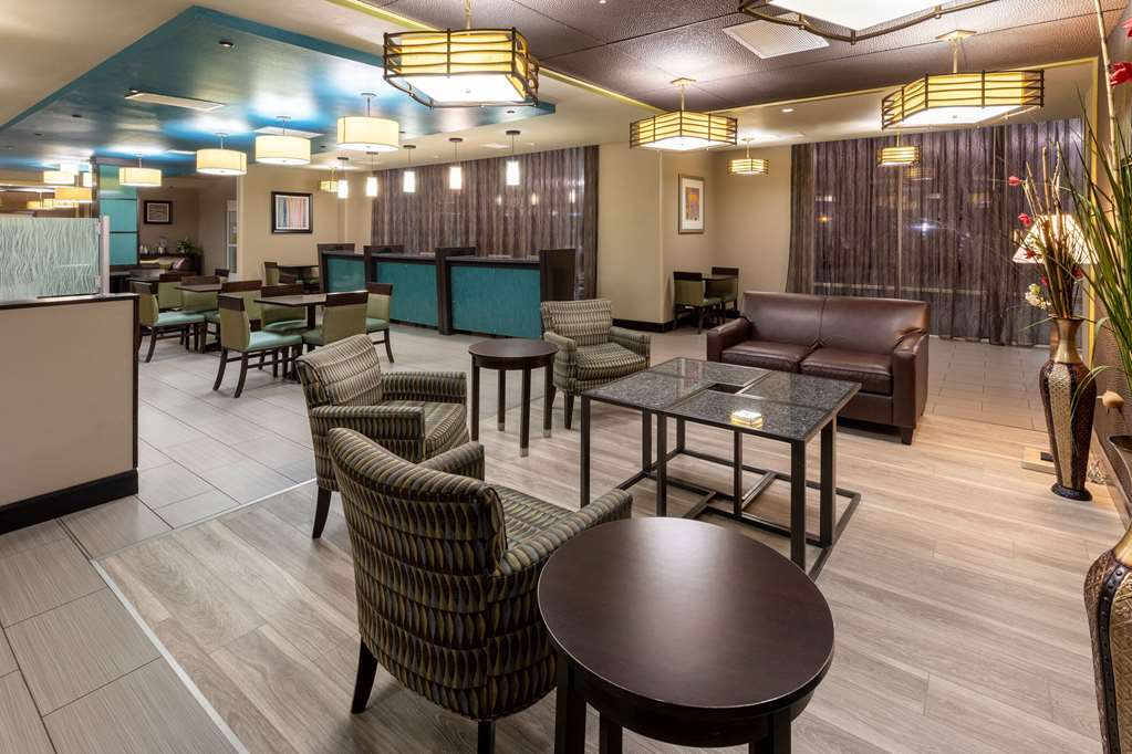 La Quinta Inn & Suites by Wyndham Durant - photo 8