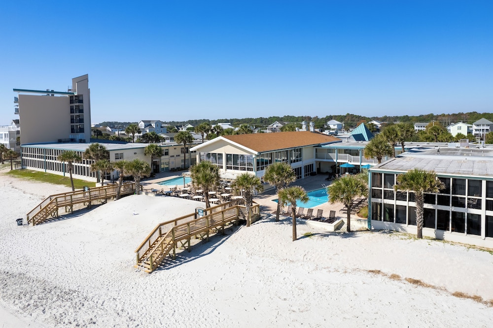 The Oceanfront Litchfield Inn - last minute hotel in Myrtle Beach