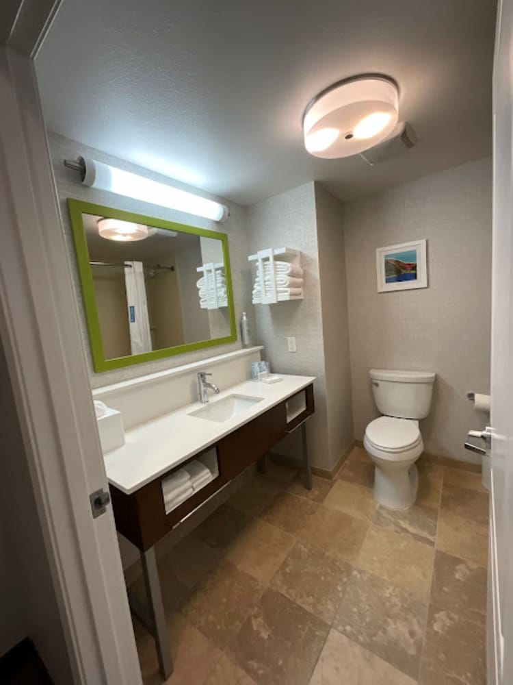 Hampton Inn Montrose - photo 23