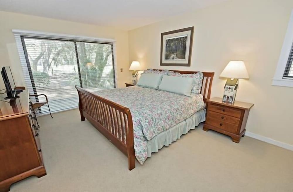 2343 Racquet Club at The Sea Pines Resort - photo 2