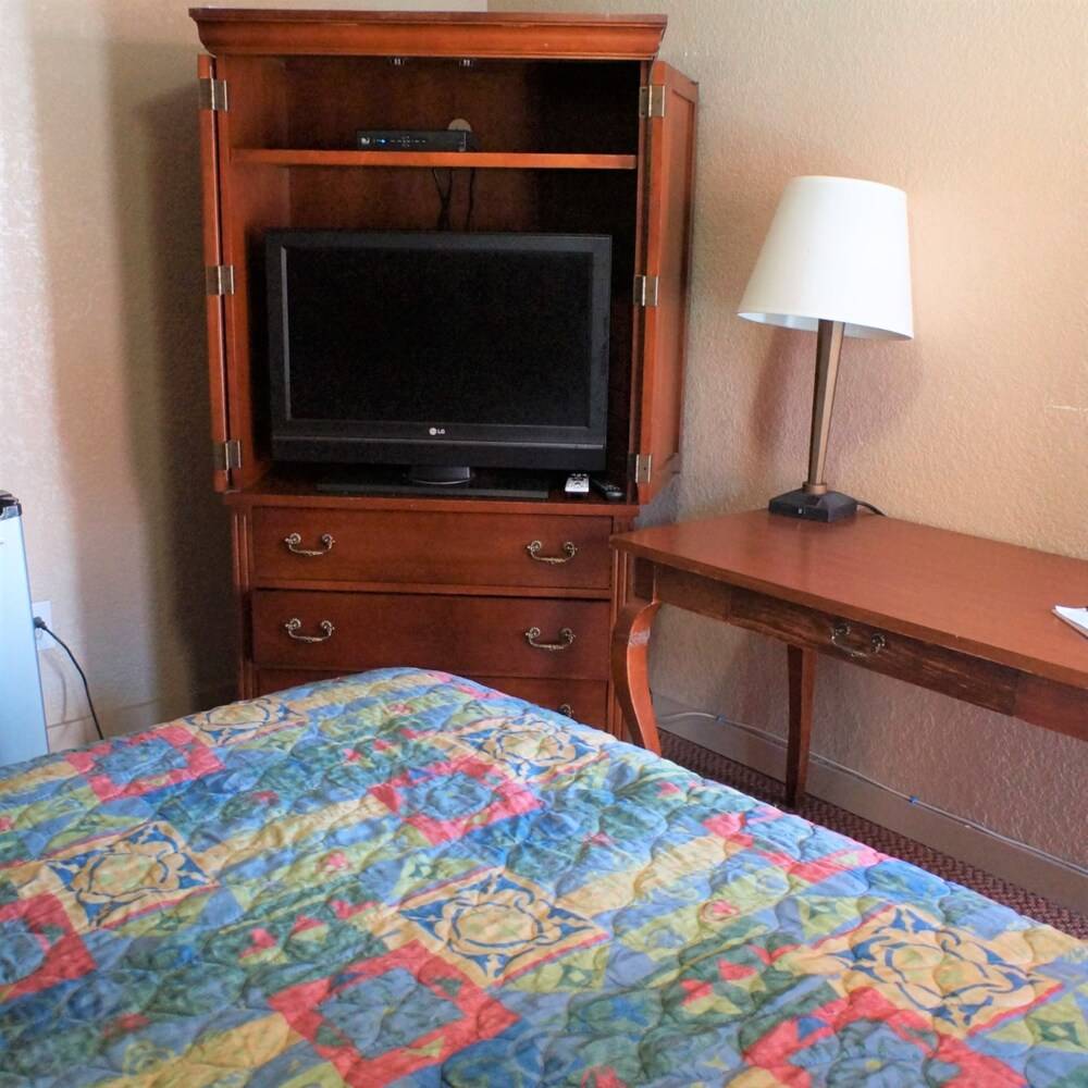 White Mountain Motel - photo 59