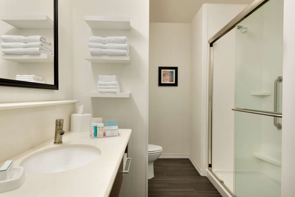 Hampton Inn & Suites Monroe - photo 18