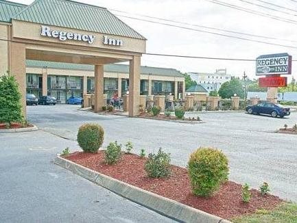 Regency Inn - carbon neutral hotel in Pigeon Forge