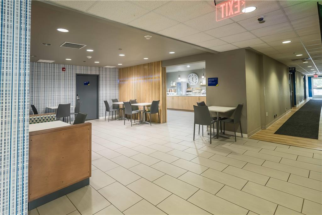 Microtel Inn & Suites by Wyndham Cheyenne - photo 52