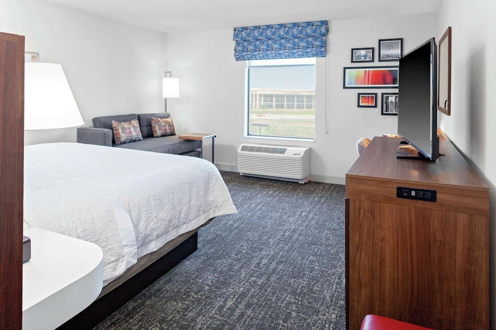 Hampton Inn & Suites Chicago Burr Ridge - photo 6