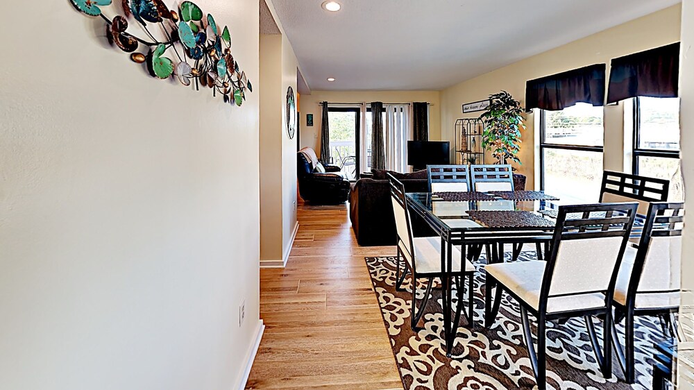 Ocean Bridge #b14 - carbon neutral hotel in Myrtle Beach
