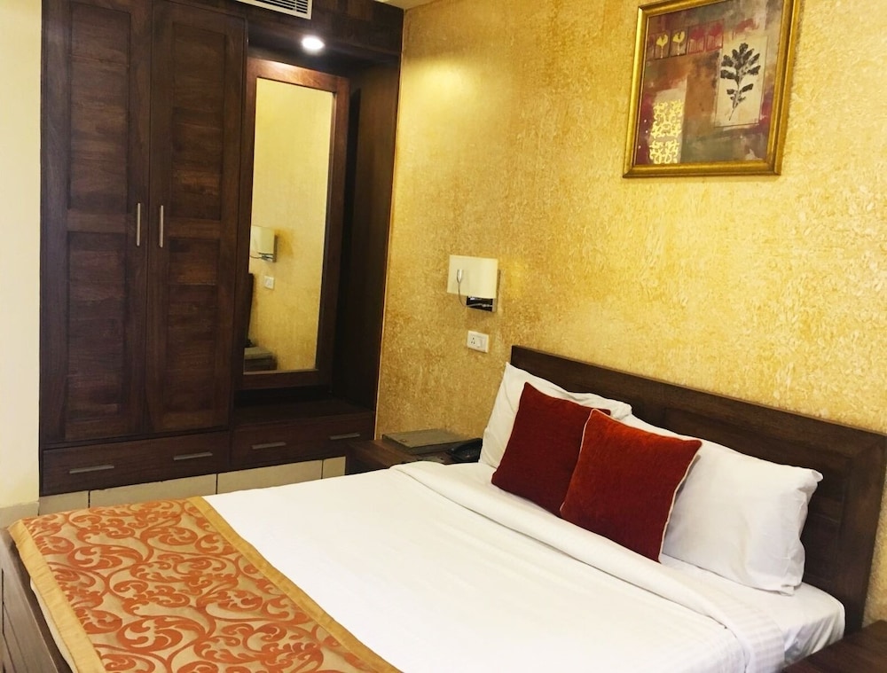 Jaypee Greens Atlantic The Club in Greater Noida, India