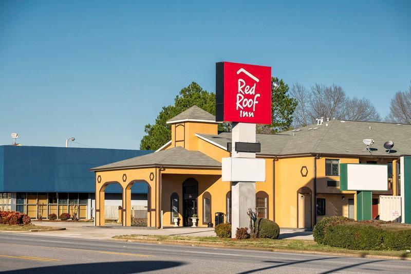 Red Roof Inn Muscle Shoals - featured photo