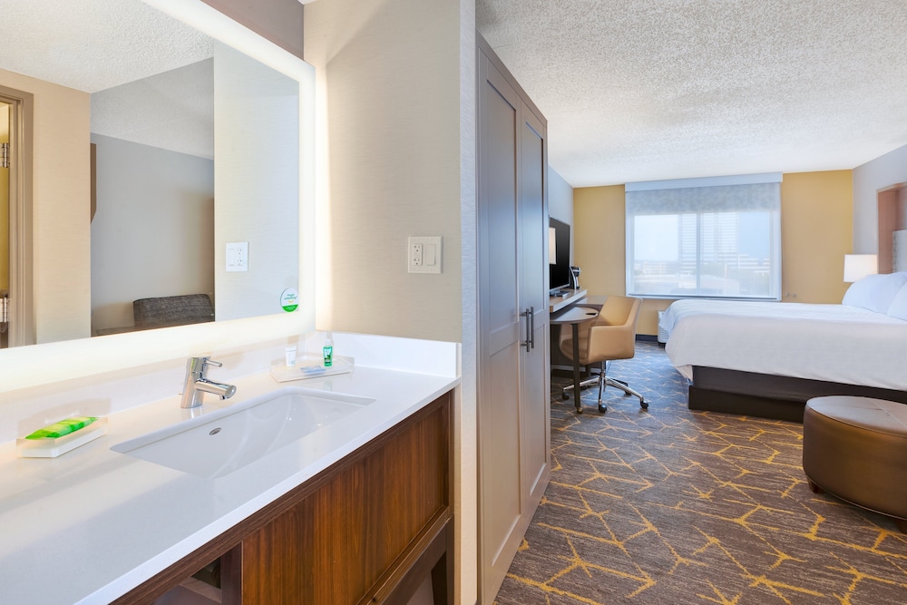 Holiday Inn Grand Rapids Downtown by IHG - photo 32