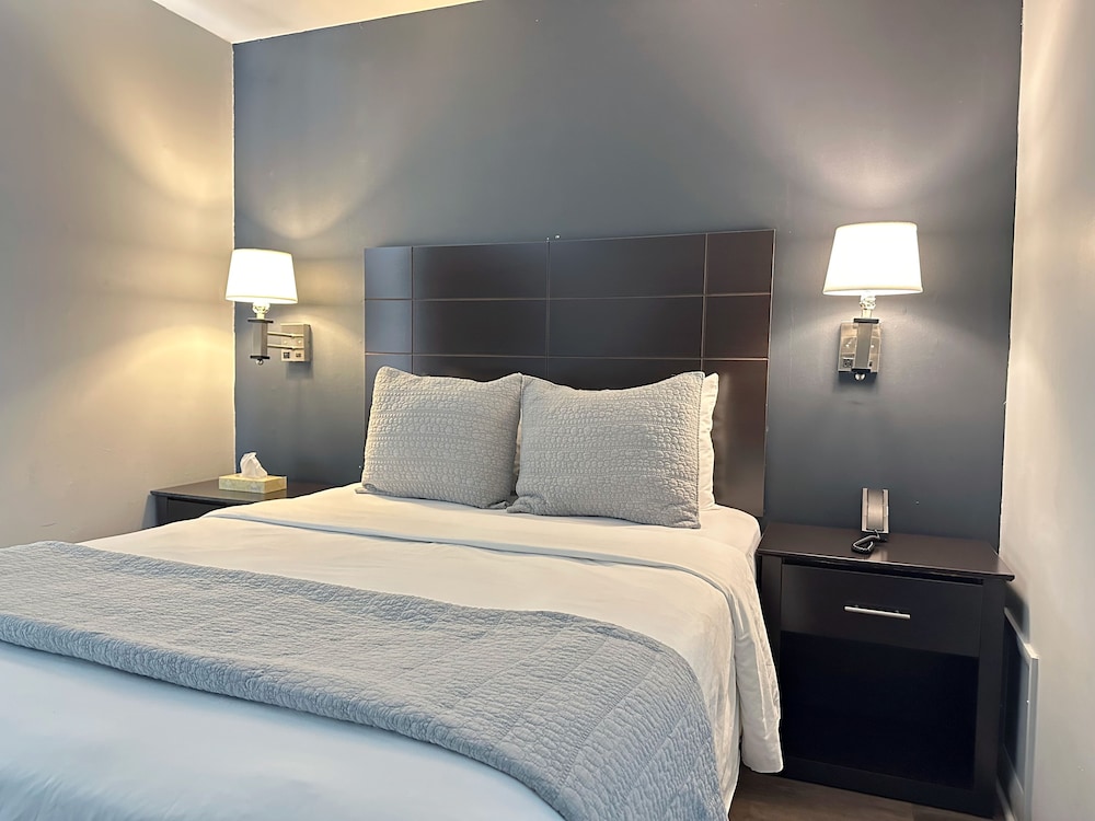 Mainstay Inn - photo 15