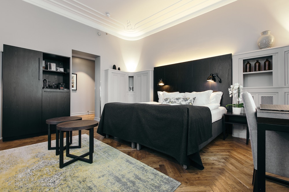 Apotek Hotel by Keahotels — 4-Star Luxury Hotel in Reykjavik, Iceland