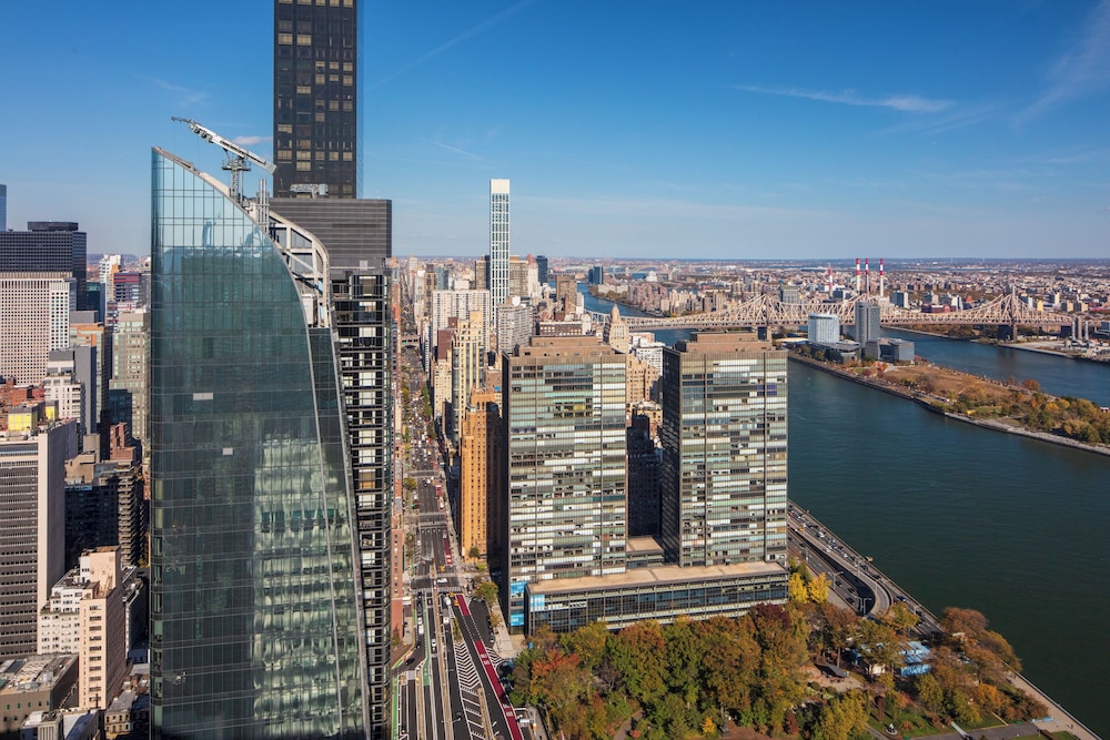 Millennium Hilton New York One UN Plaza - photo 30