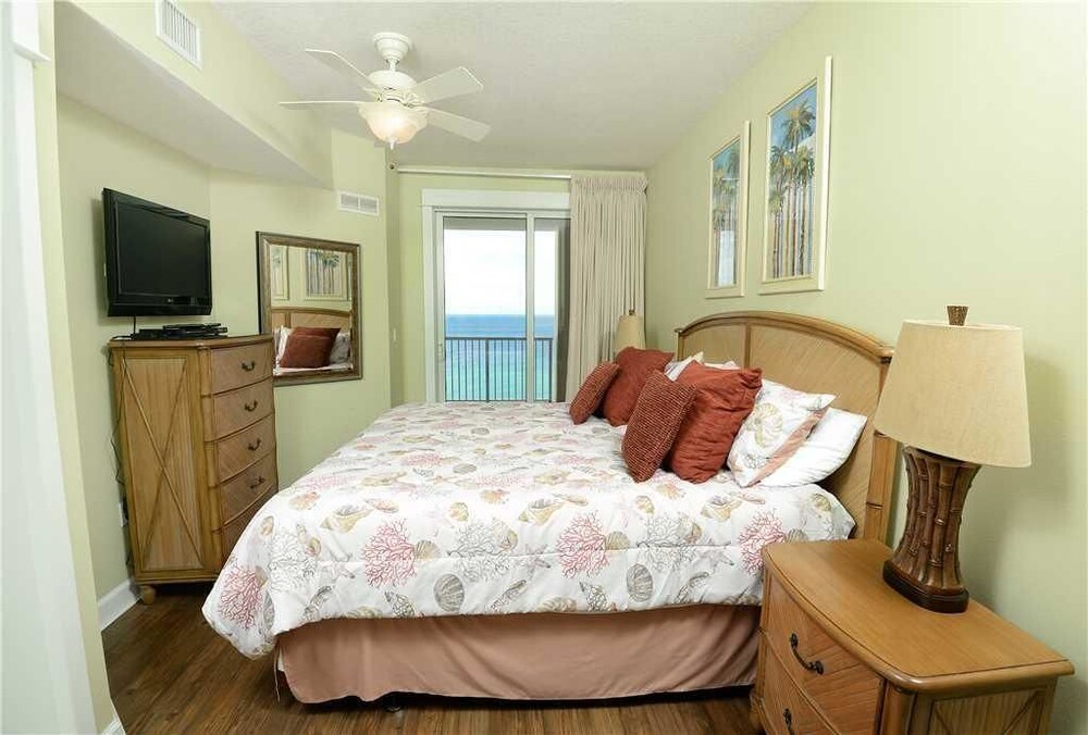 Grand Panama 106 Tower I Two Bedroom Condo - photo 15