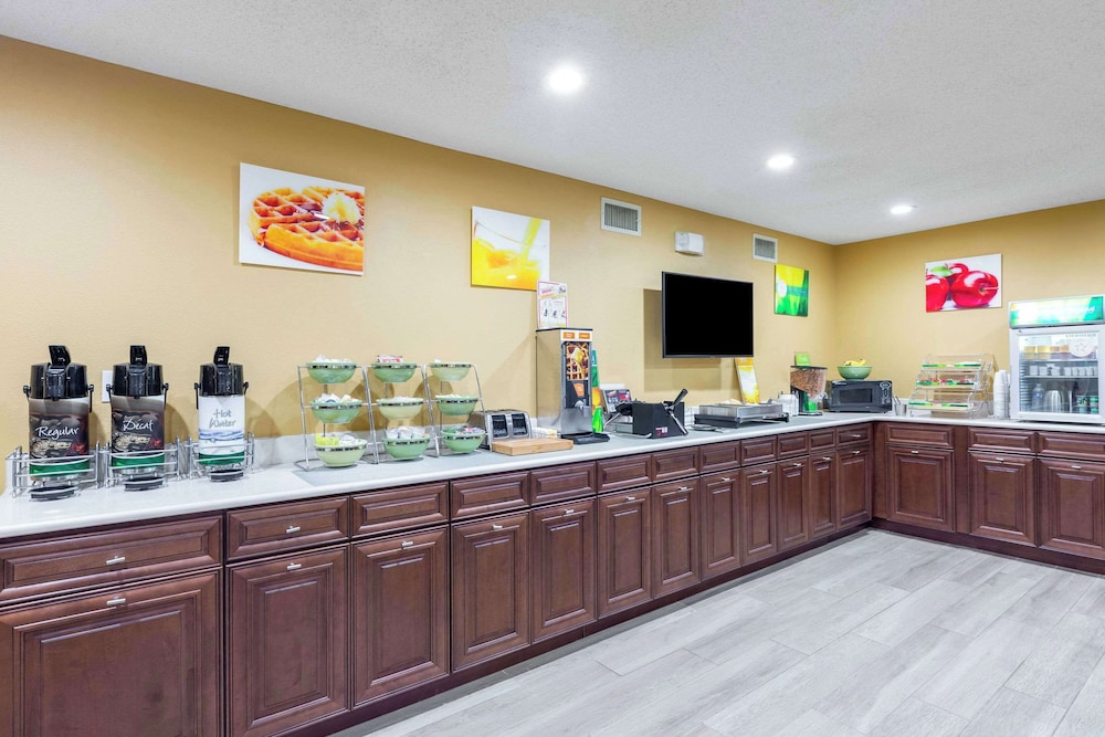 Quality Inn Quincy Tallahassee West - photo 54