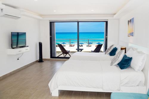 Beachfront apartment Marlin Villa 107 — 4-Star Luxury Hotel in Cancun, Mexico
