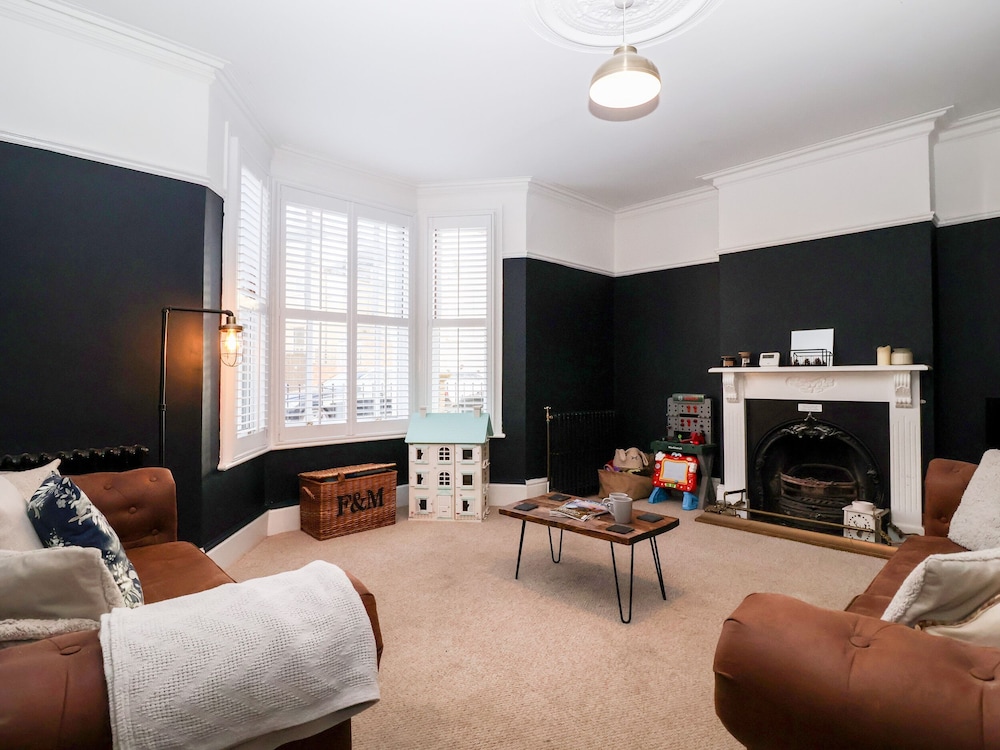 Sunrise House — 4-Star Luxury Hotel in Lowestoft, United Kingdom