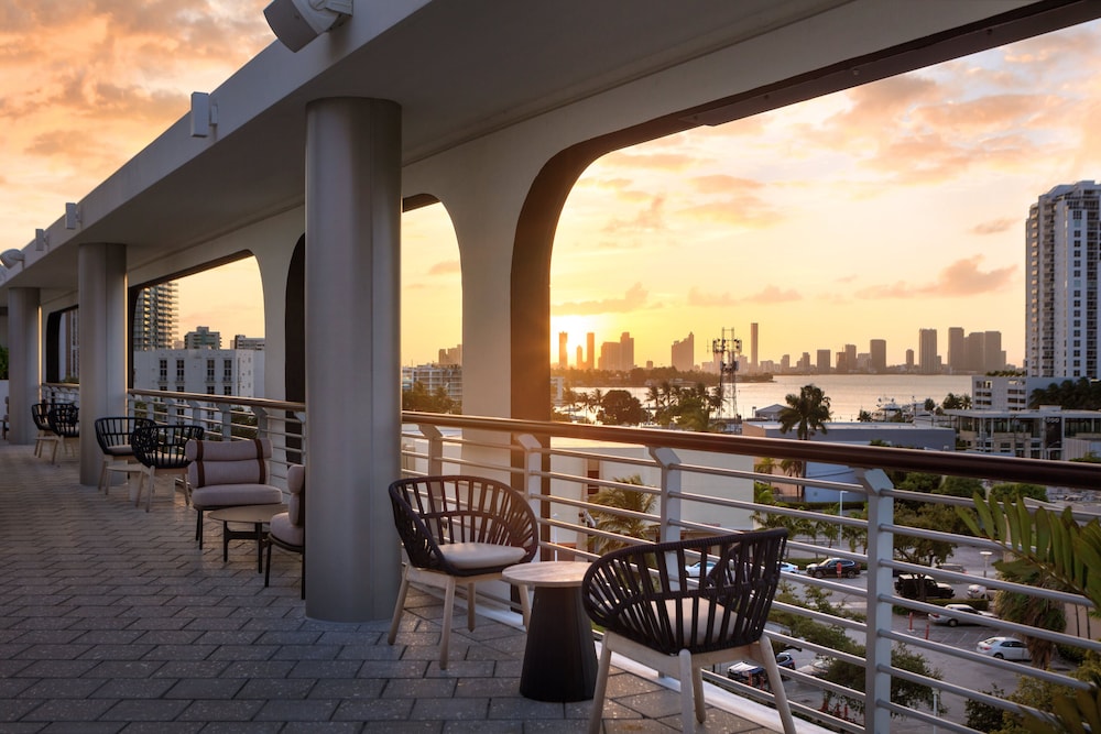Kimpton Hotel Palomar South Beach by IHG - photo 40