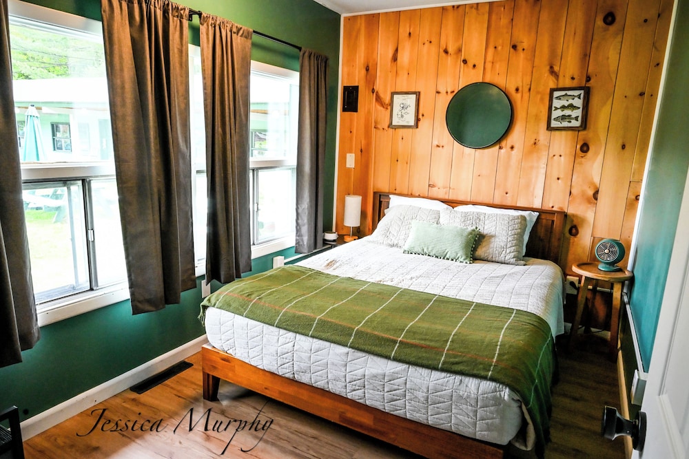 The Springs Motel - photo 29