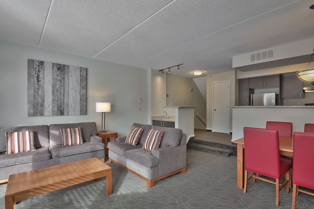 Blue Mountain Resort Home Collection — Collingwood — photo 5