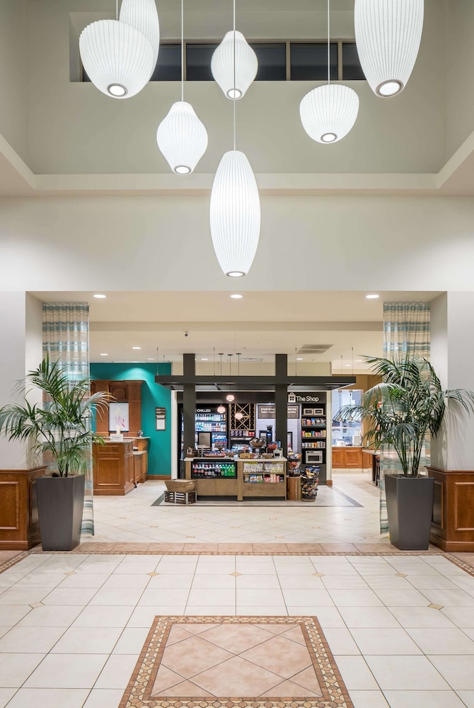 Hilton Garden Inn Lake Forest Mettawa - photo 2