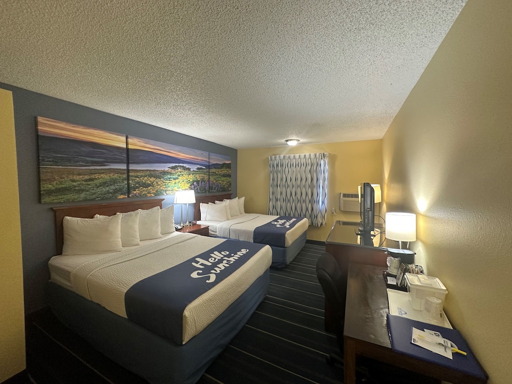 Days Inn & Suites by Wyndham Gunnison - photo 30