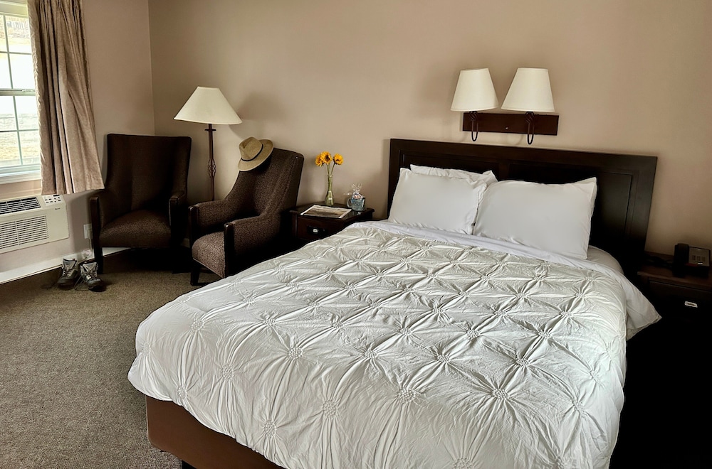 Blowing Rock Inn - photo 9
