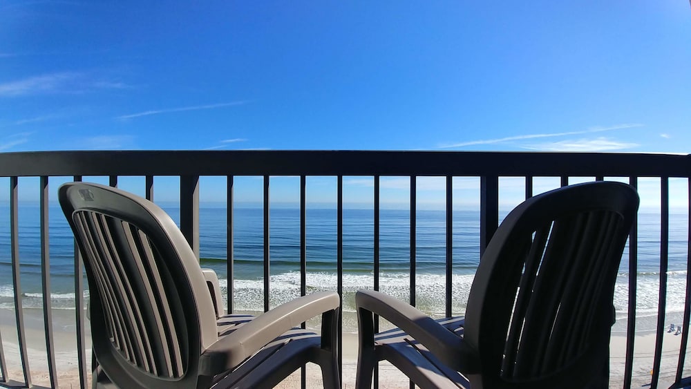 Tropical Winds Oceanfront Hotel — hotel in Daytona Beach