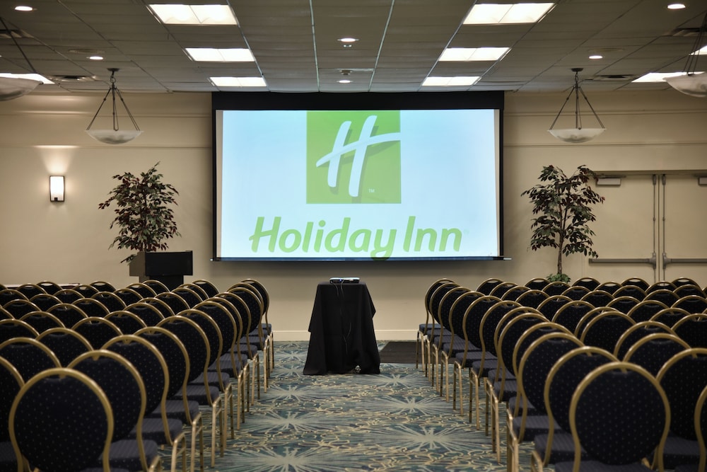 Spark by Hilton Akron Fairlawn - photo 19
