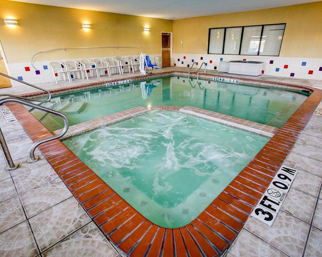 Comfort Suites Brenham - photo 17