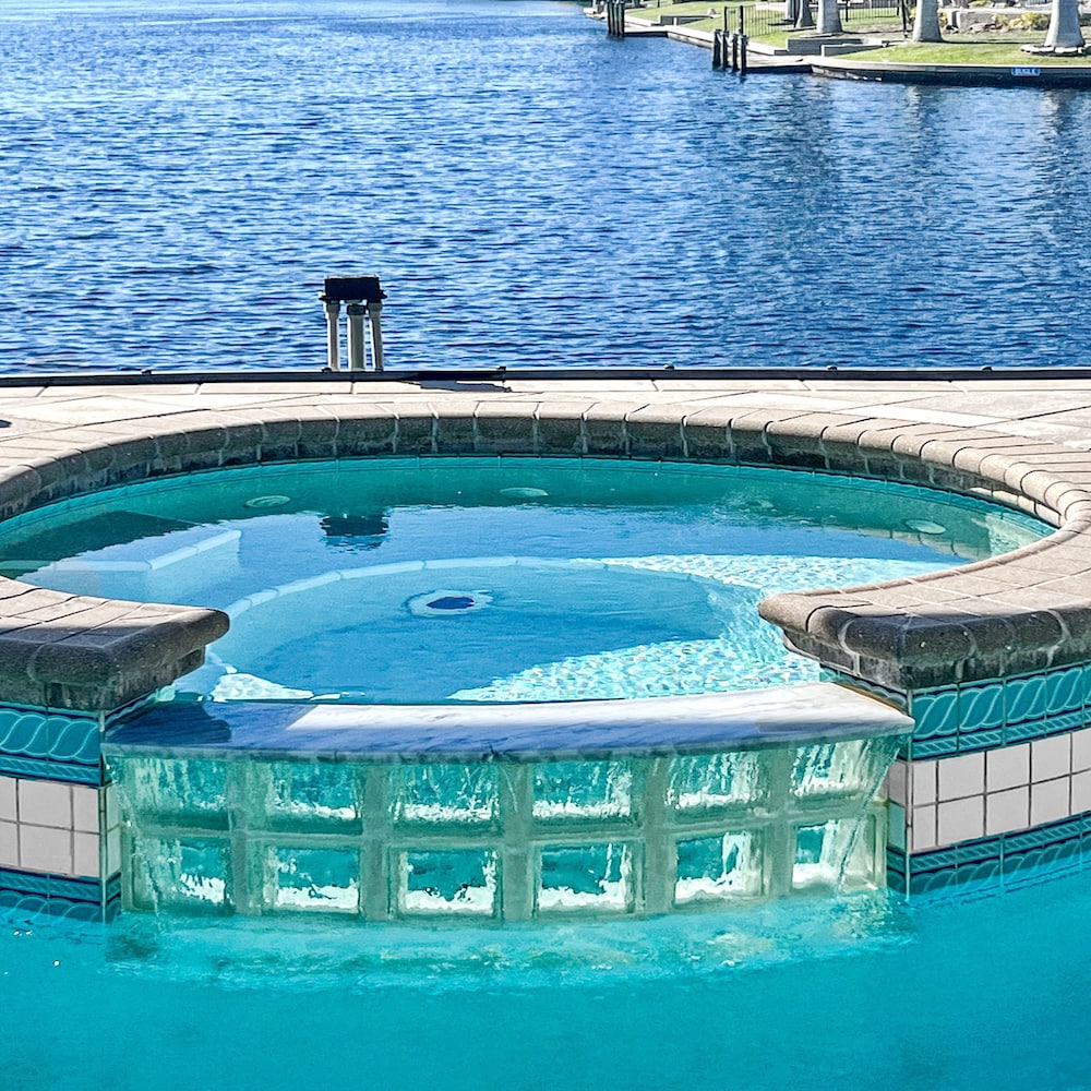 Rosegarden Poolspa And Perfect Water View - photo 16