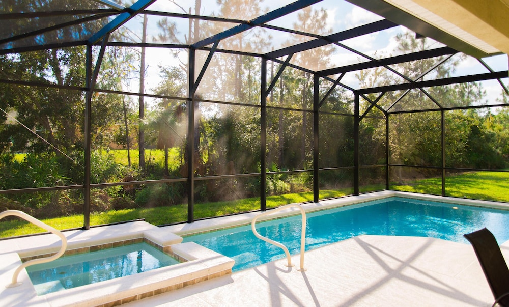 Trafalgar Retreat by Orlando Short Term — 4-Star Luxury Hotel in Kissimmee, United States